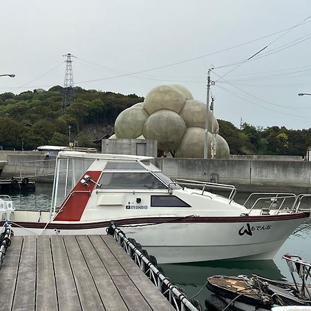 一日限定一組の宿なんでもん Naoshima Exterior photo